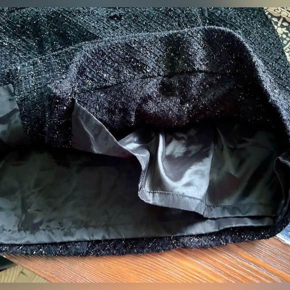 Express Design Studio Shimming Black Wrap Big Button Mini Skirt Size 2 - Picture 8 of 9